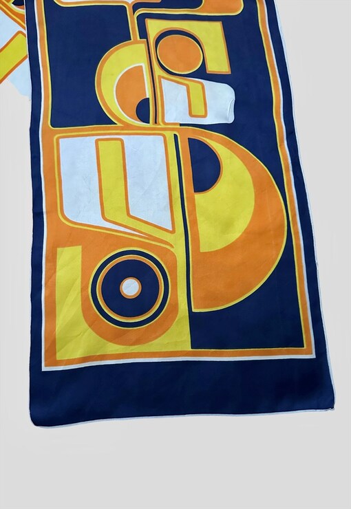 garment image