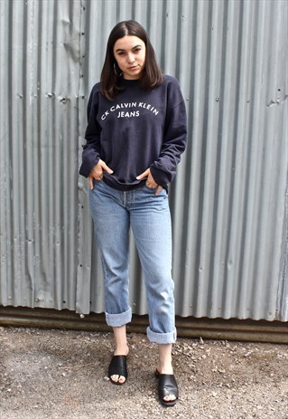 90'S RETRO SPELL-OUT SWEATSHIRT
