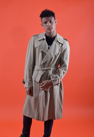TAN AQUASCUTUM TRENCH COAT