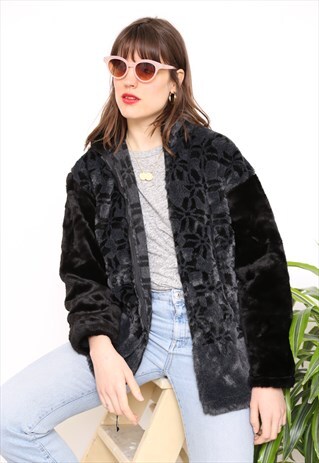 VINTAGE 90S GREY BLACK TEXTURED FLEECE JACKET