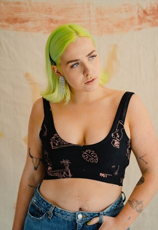PEDESTAL PRINT CROP TOP