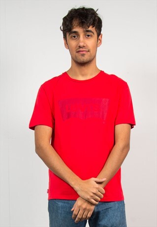 LEVI'S RED SPELLOUT T-SHIRT
