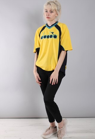VINTAGE DIADORA T-SHIRT