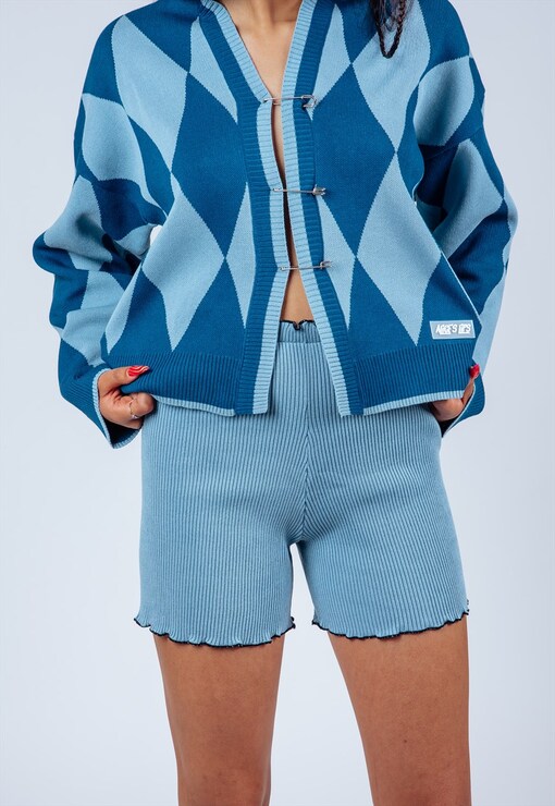 garment image