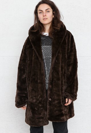 VINTAGE BROWN FOREST HILL FAUX FUR COAT