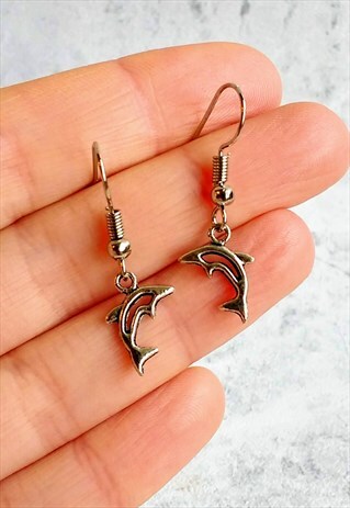 MINI DOLPHIN EARRINGS