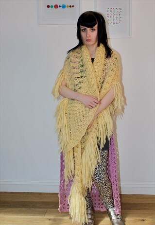 70S CREAM SHAWL