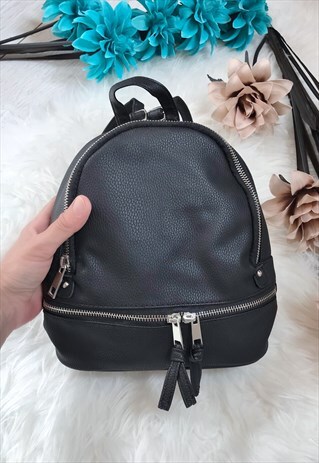 BLACK MINI BACKPACK