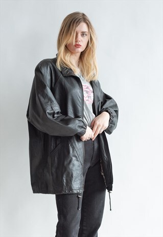 VINTAGE 80S MINIMAL BOXY JACKET IN BLACK LEATHER