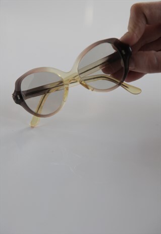 VINTAGE HOMOUK EYEWEAR. DEGRADING BROWN FRAME