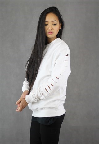 SALE - WHITE DISTRESSED ARMS JUMPER