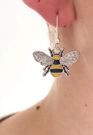 BEE EARRINGS, CUTE EARRINGS, DAINTY EARRINGS, NATURE