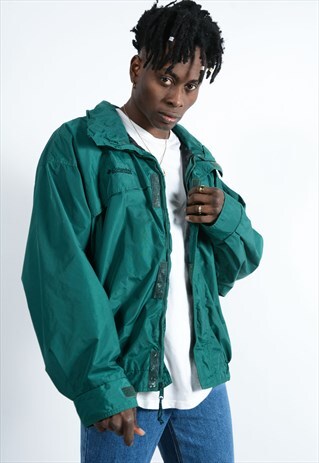 VINTAGE COLUMBIA OUTDOOR JACKET IN GREEN WITH LOGO.