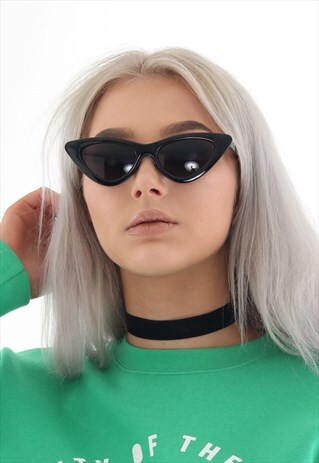 BLACK CAT EYE SUNGLASSES WITH CASE