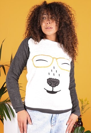 VINTAGE 90S SWEATER GREY AND WHITE WITH ANIMAL PATTERN