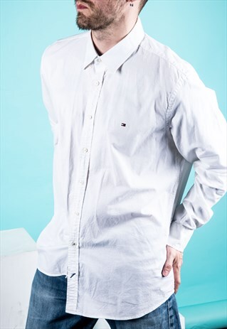 VINTAGE TOMMY HILFIGER SHIRT IN WHITE