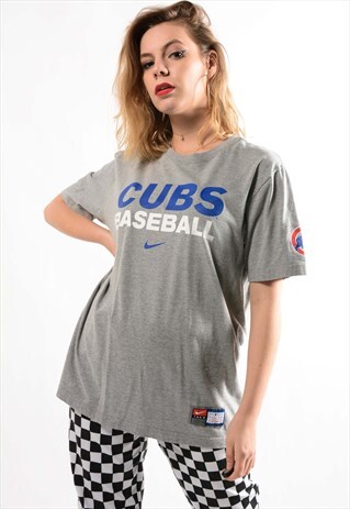 VINTAGE NIKE CUBS T-SHIRT