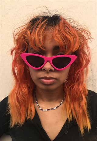 VINTAGE 90S PINK CAT EYE SUNGLASSES