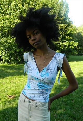 WHITE TOP WITH FLORAL CROP TOP