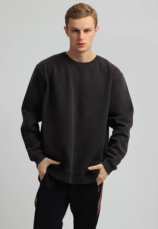 VINTAGE CARHARTT SWEATSHIRT