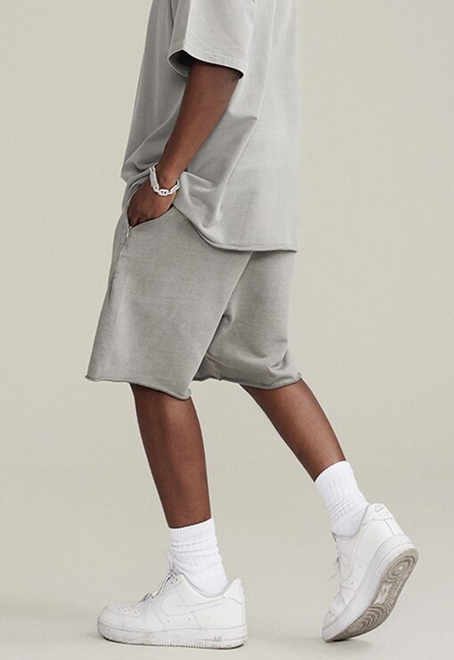 garment image