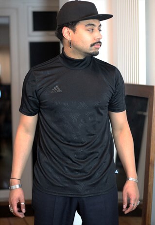 VINTAGE ADIDAS CLIMALITE HIGH NECK BLACK T-SHIRT