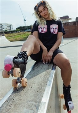 Graphic Tee in Black with Creepy Doll Faces Print HALLOWEEN