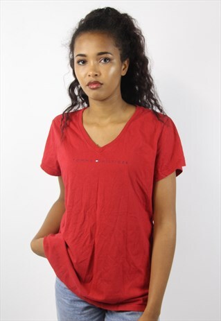 VINTAGE TOMMY HILFIGER RED T-SHIRT