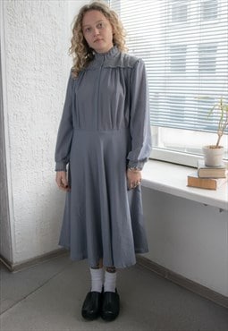 Vintage 70's JOUTSELA Grey Midi Long Sleeved Dress