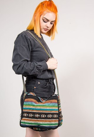 90'S VTG RAINBOW COLOUR AZTEC PATTERN MESSENGER SHOULDER BAG