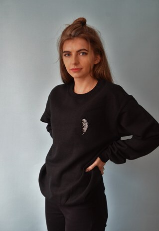 EMBROIDERED BLACK FEATHER JUMPER