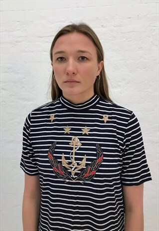 VINTAGE HIGH-NECK MOTIF STRIPED TSHIRT