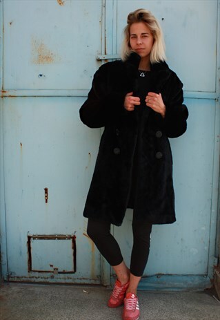 VINTAGE 80' UNIQUE ELEGANT BLACK FAUX FUR COAT