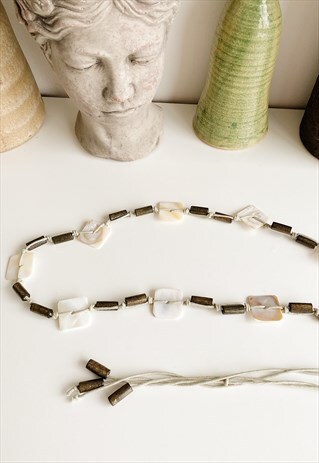 VINATGE 90S Y2K MACRAME BOHO HIPPIE BEAD DETAIL FRINGED BELT