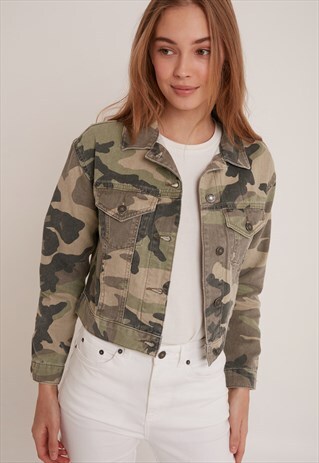 CAMO JACKET - ARMY GREEN