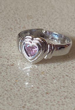 Pink heart ring in silver