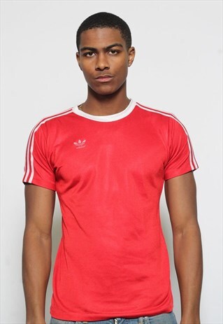 VINTAGE ADIDAS T-SHIRT RED