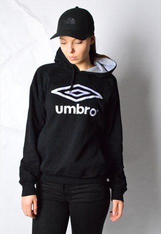 BLACK MINIMALIST EMBROIDERED UMBRO HOODIE