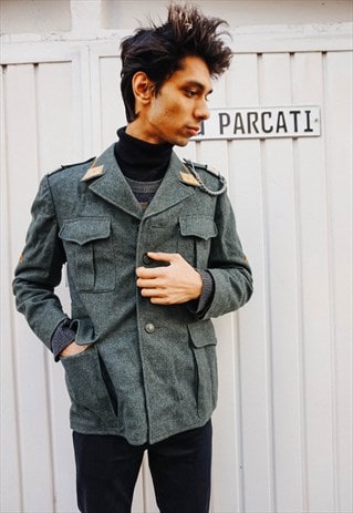 VINTAGE ARMY JACKET