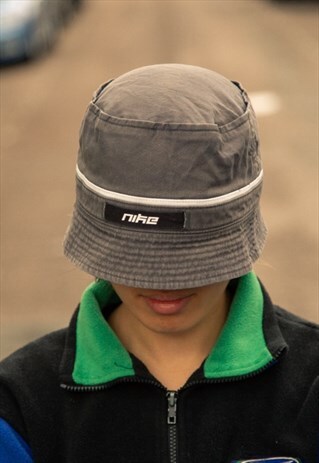 VINTAGE NIKE BUCKET HAT IN A SLATE GREY