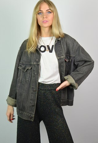 VINTAGE 90S LEVI'S OVERSIZED FADED GREY / BLACK DENIM JACKET