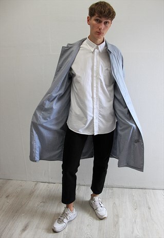 REPORTER COAT