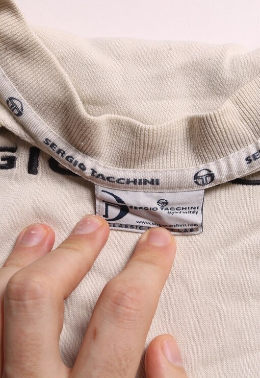 garment image