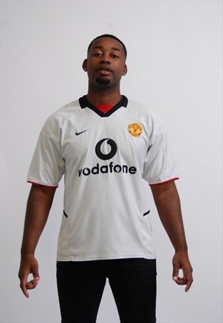 MANCHESTER UNITED FC AWAY FOOTBALL SHIRT 2002/03