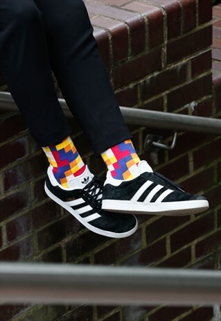 PRO - WOMEN'S CREW SOCKS