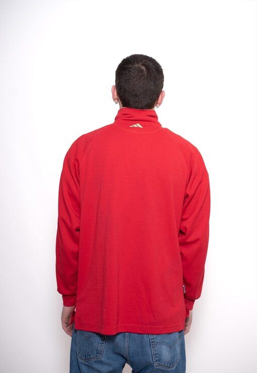 garment image