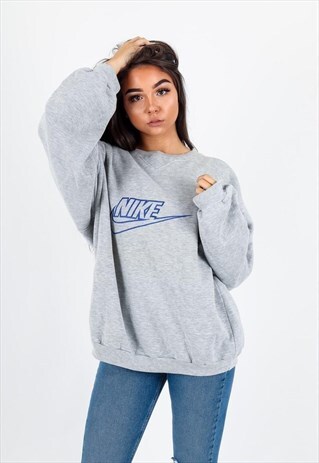 VINTAGE NIKE SWEATSHIRT SW60