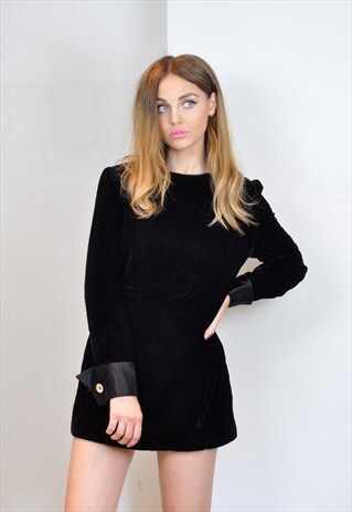 VINTAGE 80S LBD LITTLE BLACK VELVET MINI DRESS