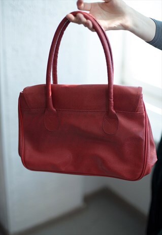 VINTAGE 70'S RED SNAKE SKIN LOOKS BAG