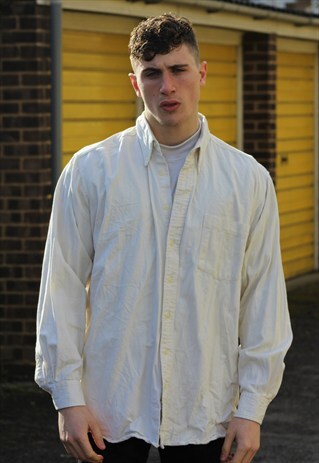 VINTAGE // EARLY 90'S // OVERSIZED SHIRT